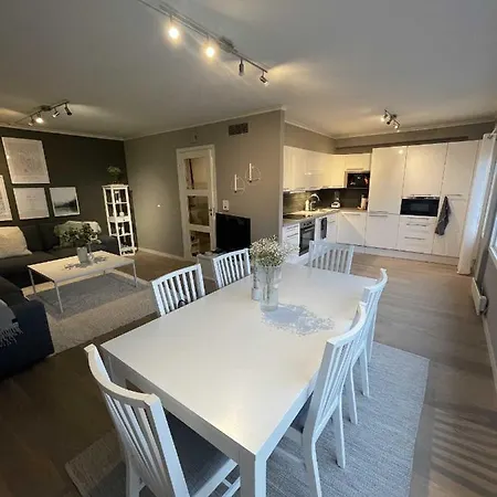 In - With One Bedrooms And Parking In The City Of Affittacamere